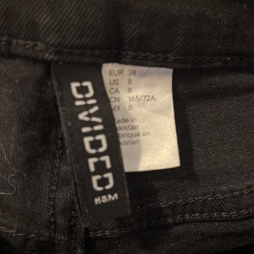 H&M high-rise black jeans - Picture 10 of 10
